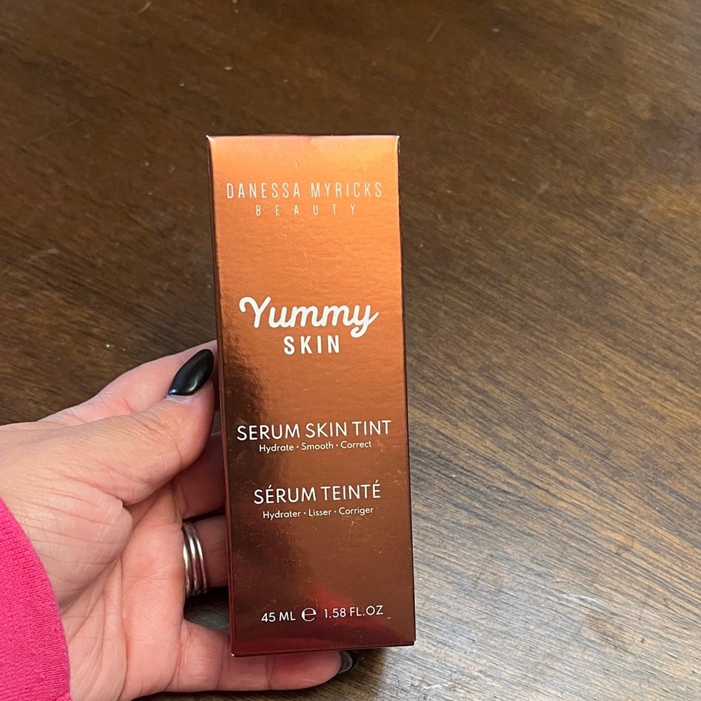 Danessa Myricks Beauty Yummy Skin Serum Skin Tint